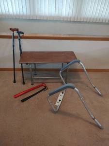 lot 870 image: Mobility Aids Canes, Shoehorns Toilet Hand Support and Wall Attachable Wood Seat