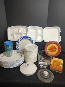 lot 883 image: Tervis Tumbler, Disposable Tableware and Vacuum Food Sealer with Food Saver Universal Lid