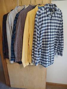 lot 892 image: Mens Button-Up and Snap Shirts, XL