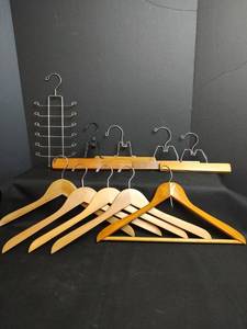 lot 907 image: Assorted Wood and Tie Hangers