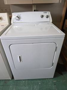 lot 945 image: Whirlpool WED4800XQ1 Electric Dryer