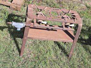 lot 1221 image: Vintage Metal Stove