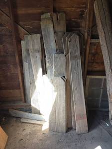 lot 1228 image: Reclaimed Cedar Wood Boards - Mixed Lengths