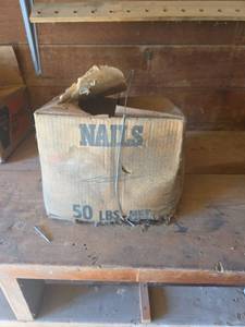 lot 1231 image: Box of Nails 2in