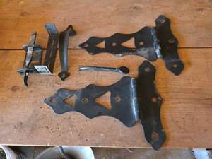 lot 1268 image: Ornamental Gate Hardware Hinges Latches Hardware Lot