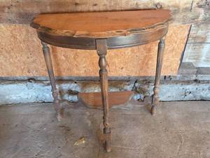 lot 1273 image: Demilune Console Table with Turned Legs and Lower Shelf