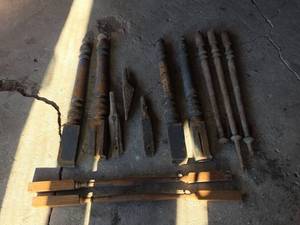 lot 1302 image: Vintage Wood Turned Table Legs and More