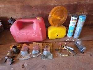 lot 1305 image: Gas Can 2 Gal, Warning Light, Bowlights, and More