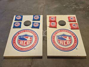 lot 1535 image: American Cornhole Organization ACOD Cornhole Set 2 Boards 8 Bags