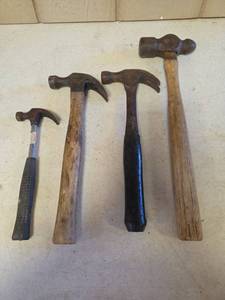 lot 1550 image: Assorted Hammers with Wood Handles