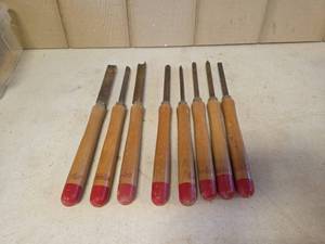 lot 1552 image: Wards Power-Kraft 8-Piece Chisel Set with Handles