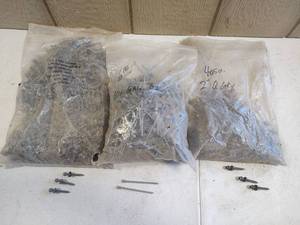 lot 1569 image: Lot of Fasteners and Galvanized Nails
