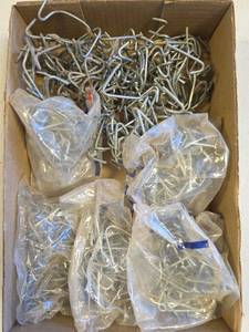 lot 1588 image: Wire Fence Clips Staples