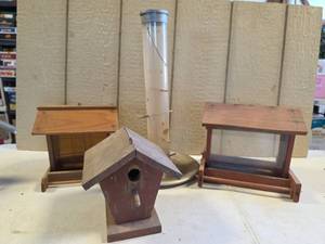 lot 1597 image: Wood Birdhouse and Bird Feeder Lot with Tube Feeder 4 Pieces
