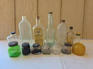 lot 1606 image: Vintage Glass Medicine Bottles and Ink Bottles