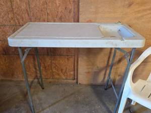 lot 1653 image: Portable Fish Cleaning Table with Sink Basin, Faucet, and Lawn Chair