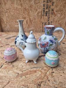 lot 228 image: Delft Blue Ceramic Tea Service Lot 6 Pieces Vase Teapot Pitcher Covered Boxes