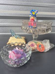 lot 248 image: Disney Princess Collectibles Lot Cinderella Glass Slipper Figurines Candy