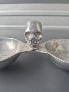 lot 260 image: Skull-Form Double Bowl Server with Handle