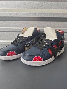 lot 268 image: Fashion High-Top Sneakers Anime Graphic Print Size 44
