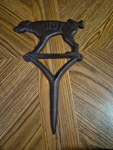 lot 289 image: Cast Iron Dog-Shaped Garden Marker or Stake
