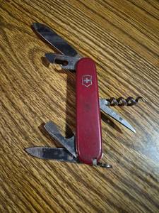 lot 319 image: Victorinox Multi-Tool Pocket Knife Red Handle