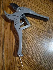 lot 320 image: HDX 42mm PVC Pipe Cutter