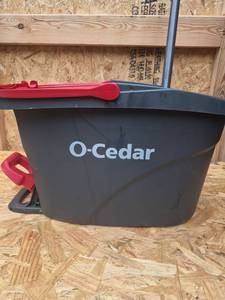lot 327 image: O-Cedar Spin Mop System with Bucket and Wringer - Needs Mop Head.
