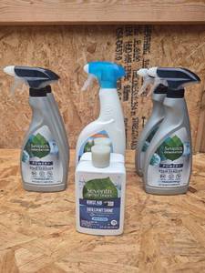 lot 328 image: Seventh Generation Power Stain Remover 16 oz and Rinse Aid 8 oz Bundle