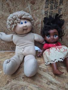 lot 330 image: Cabbage Patch Kids Dolls Lot of 2