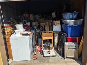 lot 1 image: 10 X 20 storage unit