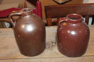 lot 2749 image: 2 Vintage Crock Jars