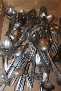 lot 2767 image: Misc. Vintage Silverware