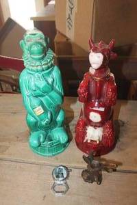 lot 2801 image: Vintage Decanters and Bottle Openers