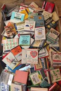 lot 2812 image: Vintage Matchbooks