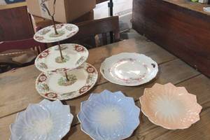 lot 2824 image: Vintage Plates and More
