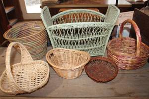 lot 2878 image: Lot of Misc. Baskets