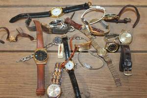 lot 2919 image: Lot of Watches untested