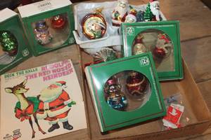 lot 2936 image: NIB Glass Ornaments and More