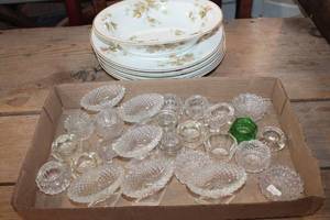 lot 2973 image: Vtg. Salt Cellars and Haviland Dishes