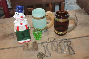 lot 2987 image: Vintage Bottle Openers and More