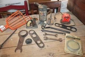 lot 2990 image: Vintage Oil Can, Wrenches and More