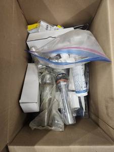 lot 18736 image: Plumbing Repair Parts Lot