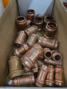 lot 11678 image: Copper Press Plumbing Fittings Pieces Mixed Sizes
