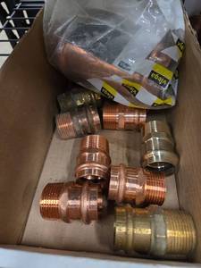 lot 11685 image: Copper Press Fittings in Various Sizes