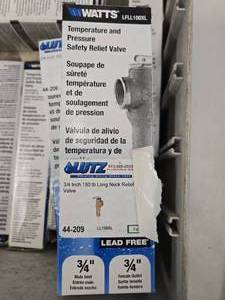 lot 11735 image: Watts Lead Free 34 inch Elbow Pressure Relief Valve - Model 44-209 - Bulk Lot of 12