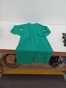 lot 18375 image: Green Ribbed Knit Long Cardigan, X-Large