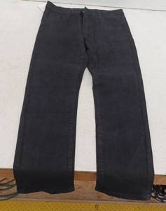 lot 18387 image: Size 29 Straight Leg Denim Jeans, Black