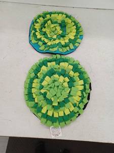lot 18447 image: Sniff And Snack Snuffle Mat, 2 pack