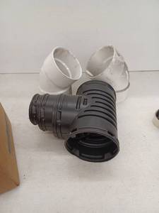 lot 18511 image: Miscellaneous Lot Of Items